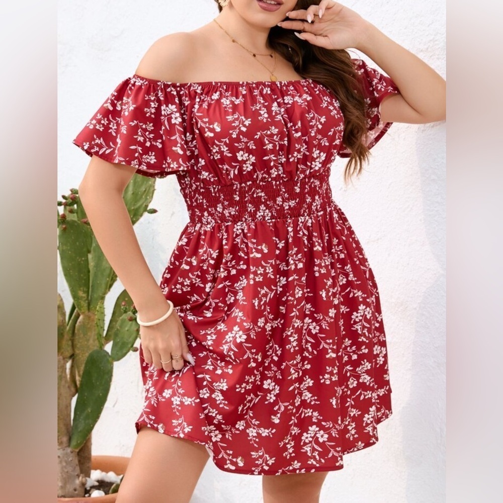 Off Shoulder Red and White Flutter Sleeve Strapless Dress
